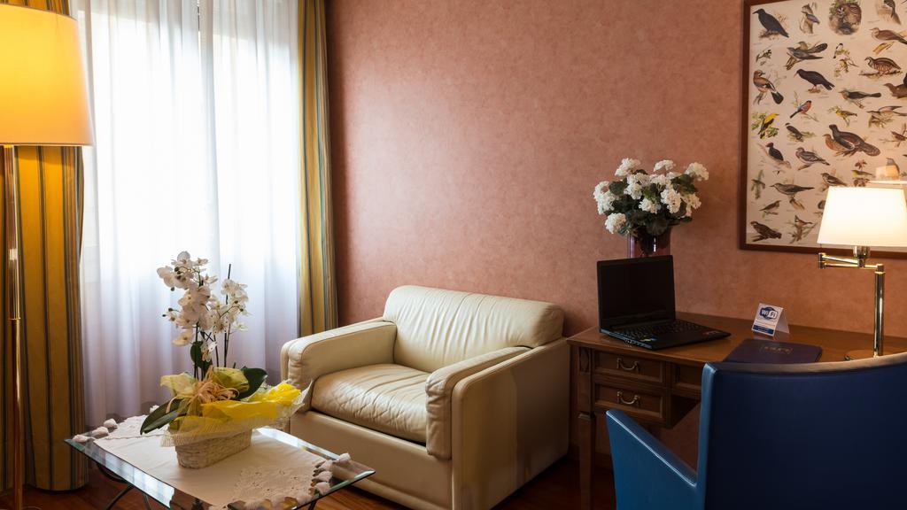 Hotel Lombardia Milan Luaran gambar